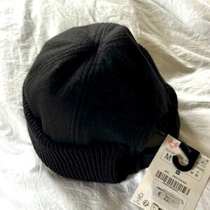 Zara men’s hat with turned up knit brim. Size medium.